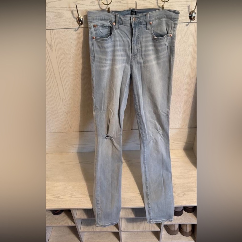 GAP Light Gray Distressed Jeans